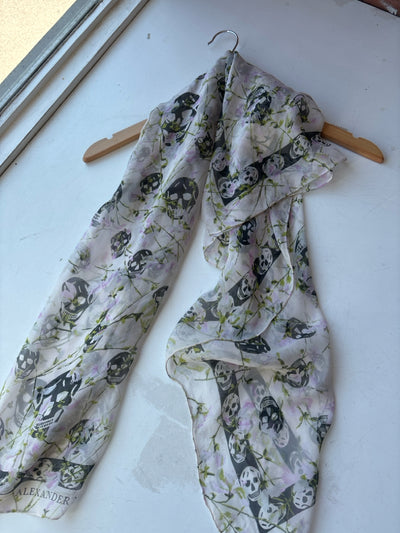 Alexander McQueen Scarves (Pre-owned)