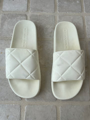 Bottega Veneta Size 39 Shoes (Pre-owned)