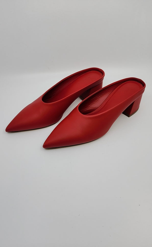 Vince Size 8 Shoes (Pre-owned)
