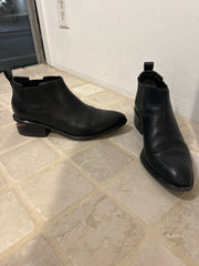 Alexander McQueen Size 39 Boots (Pre-owned)