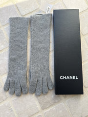 Chanel Scarves (Pre-owned)