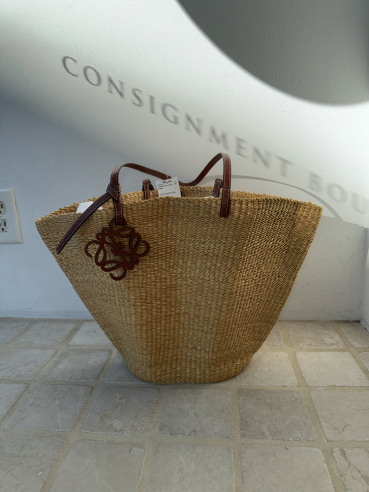 Loewe Handbags (Pre-owned)