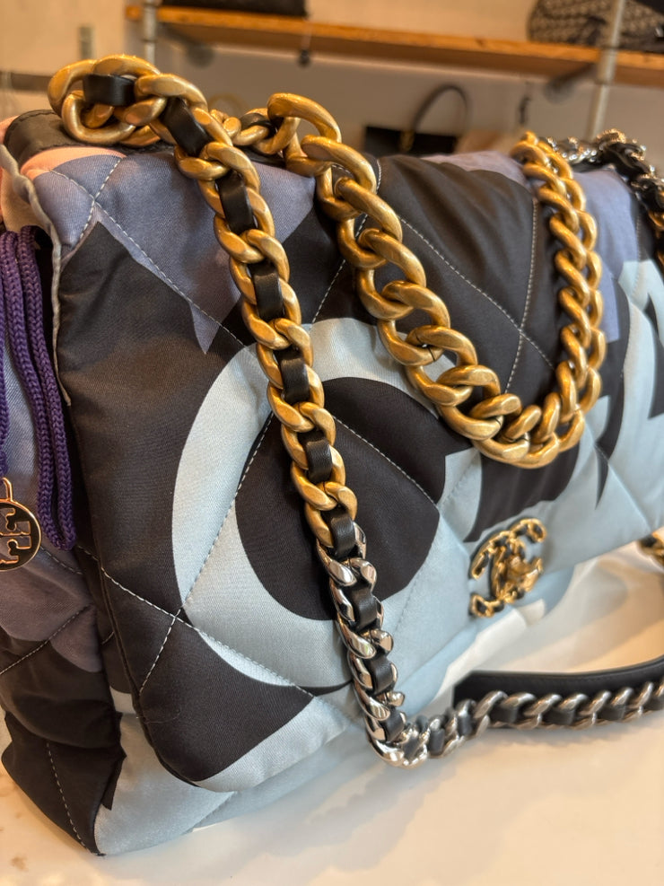 Chanel Handbags (Pre-owned)