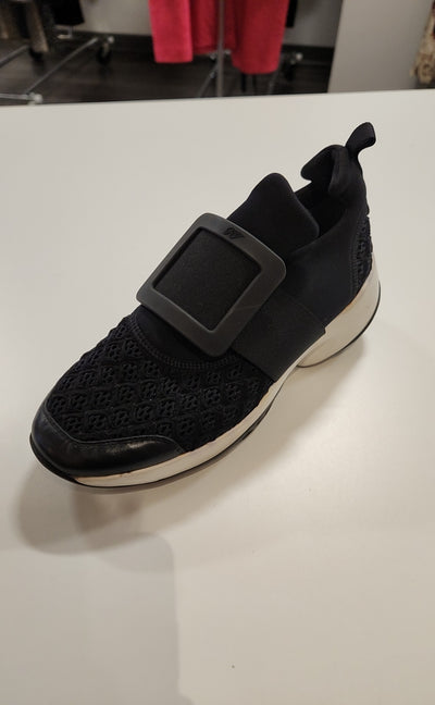 Roger Vivier Size 37.5 Sneakers (Pre-owned)
