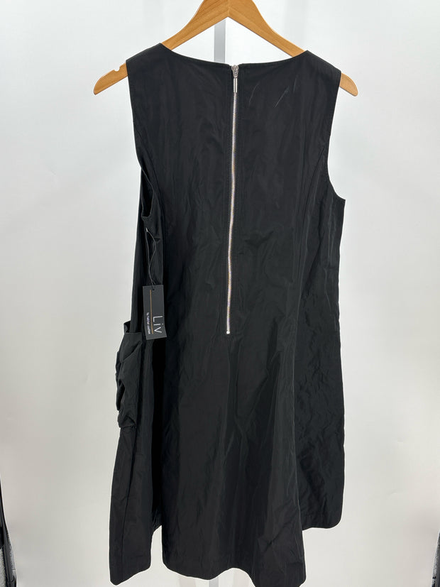Liv Size L Dresses (Pre-owned)
