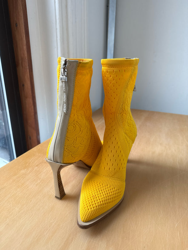 Fendi Size 37.5 Boots (Pre-owned)