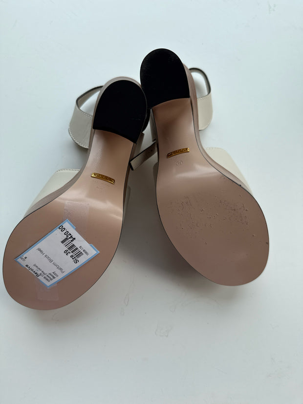 Gucci Size 39 Shoes (Pre-owned)