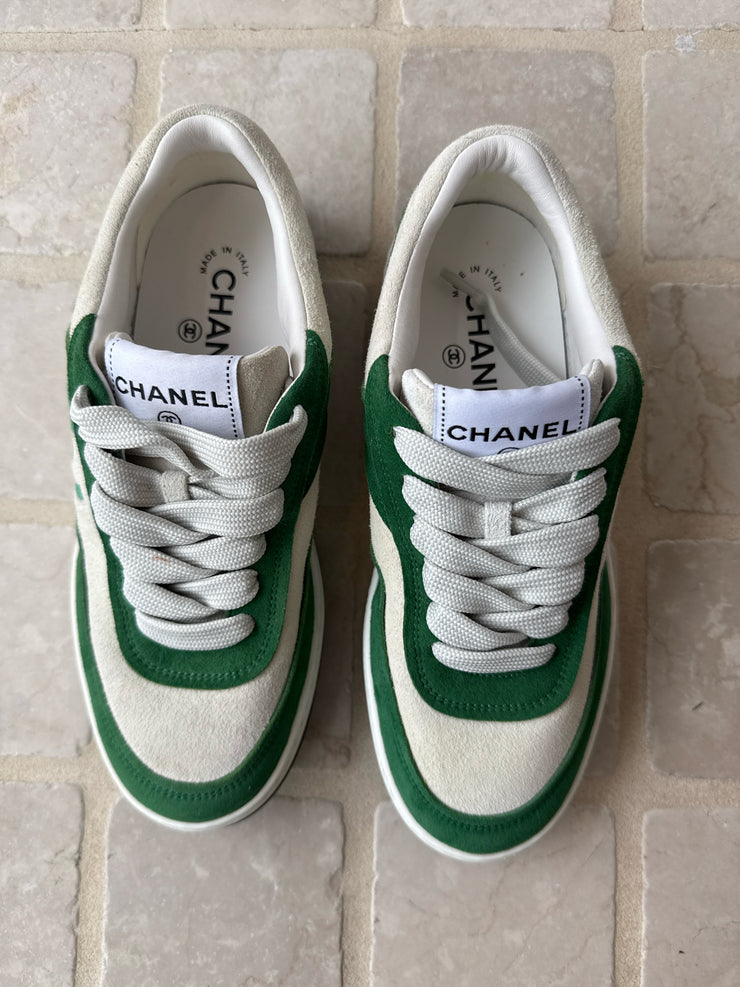 Chanel Size 37 Sneakers (Pre-owned)