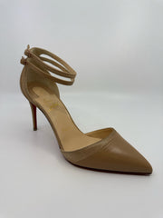 Christian Louboutin Size 37.5 Shoes (Pre-owned)