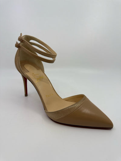 Christian Louboutin Size 37.5 Shoes (Pre-owned)