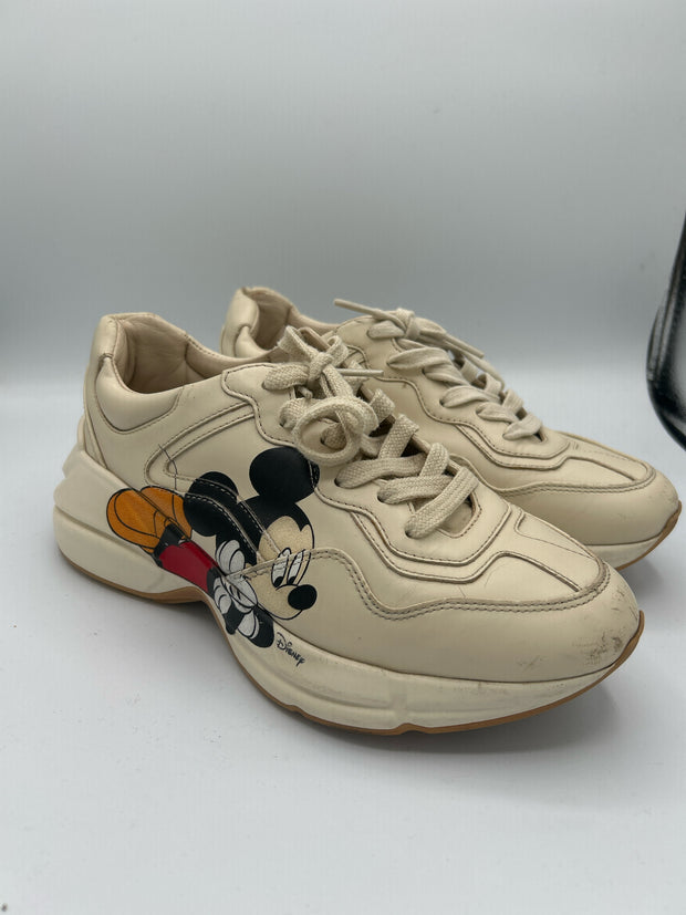 Gucci Size 36 Sneakers (Pre-owned)