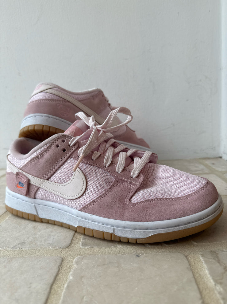 Nike Size 9.5 Shoes (Pre-owned)