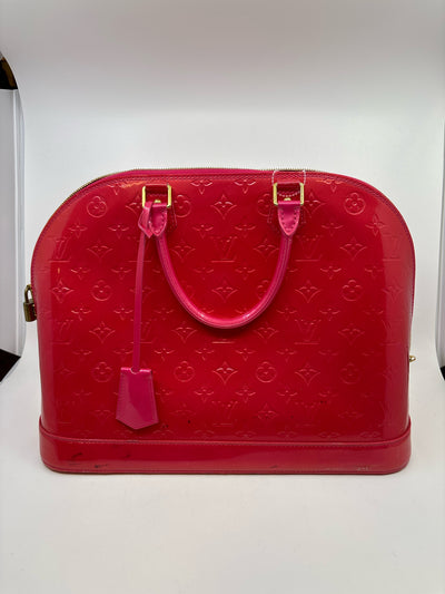 Louis Vuitton Handbags (Pre-owned)