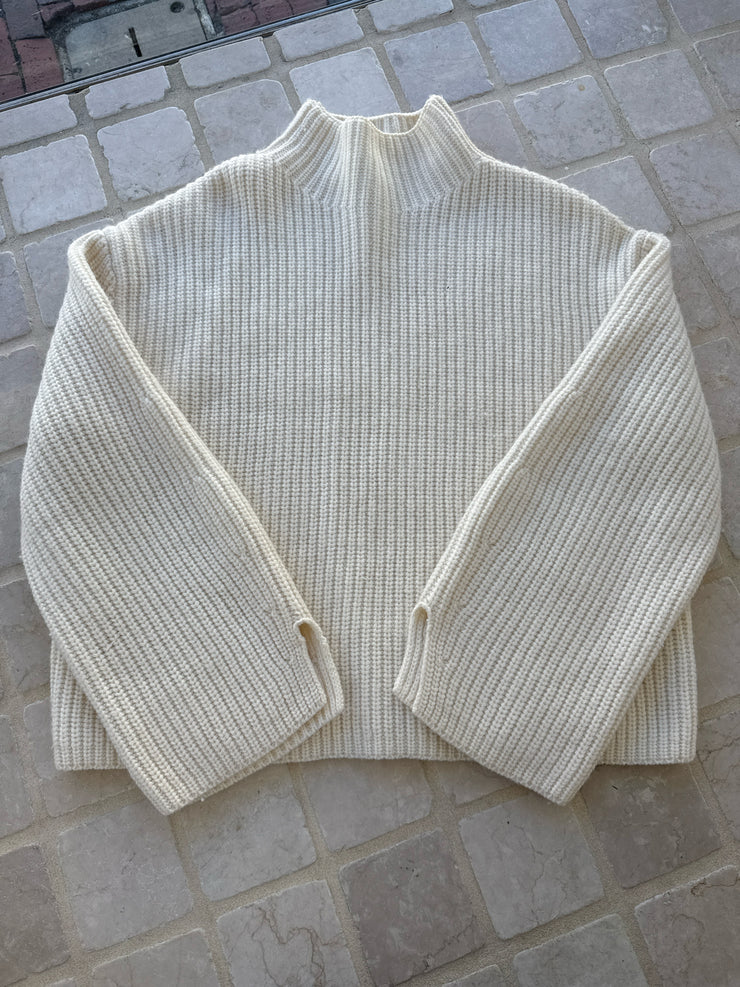 & Other Stories Sweaters (Pre-owned)