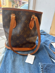 Louis Vuitton Handbags (Pre-owned)