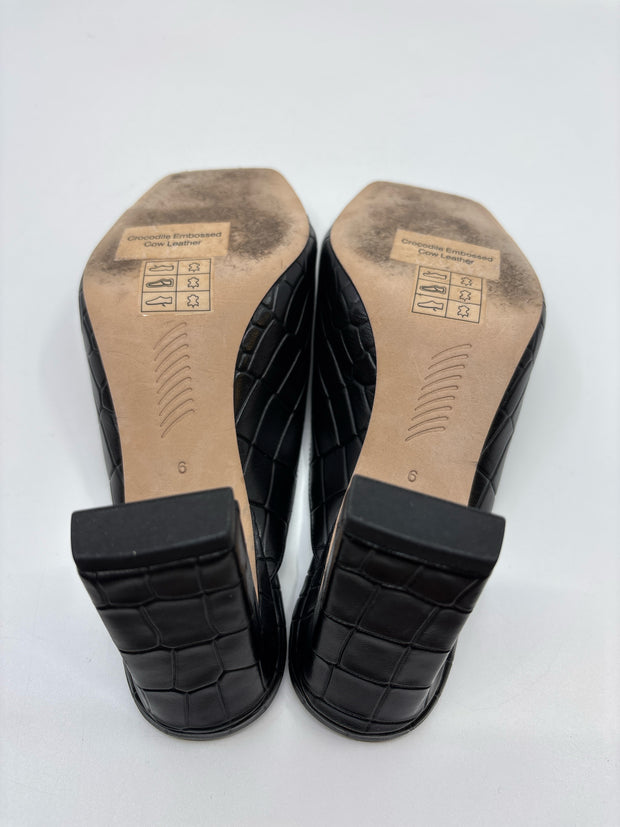 Paige Size 6 Shoes (Pre-owned)