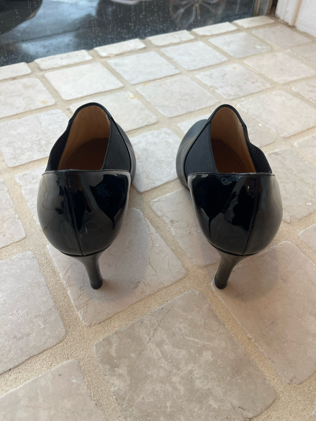 Christian Louboutin Size 36.5 Shoes (Pre-owned)