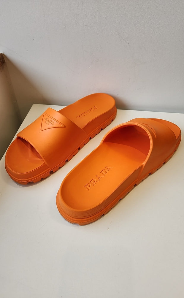 Prada Size 40 Shoes (Pre-owned)