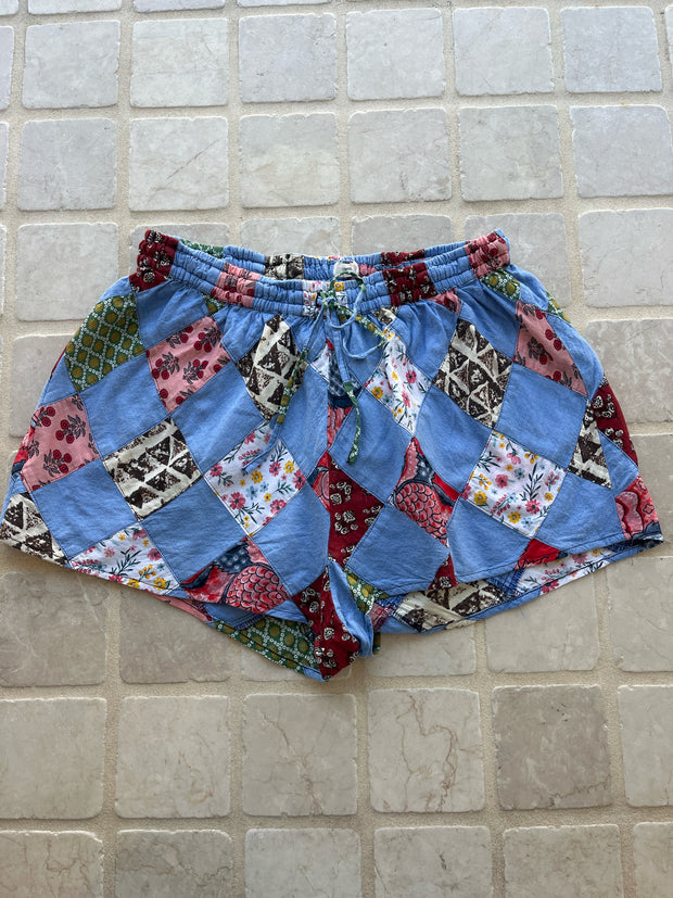 Warm Size 1 Shorts (Pre-owned)