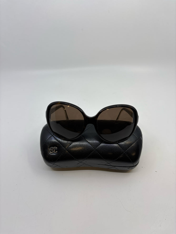 Chanel Sunglasses (Pre-owned)