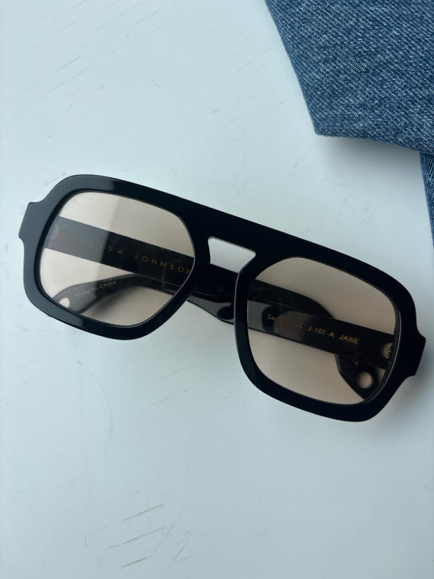 Elisa Johnson Sunglasses (Pre-owned)