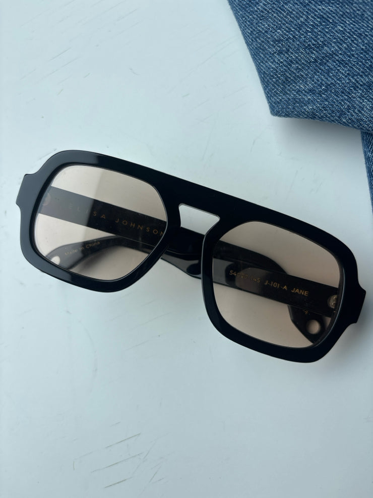 Elisa Johnson Sunglasses (Pre-owned)
