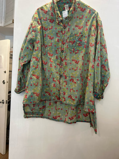 Magnolia Pearl Size Large Shirts (Pre-owned)