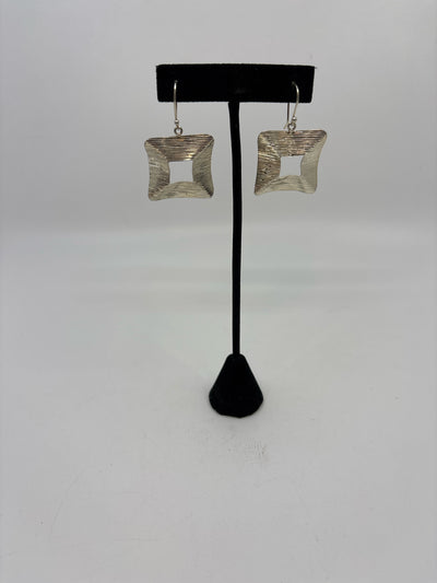 Earrings (Pre-owned)