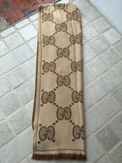 Gucci Scarves (Pre-owned)