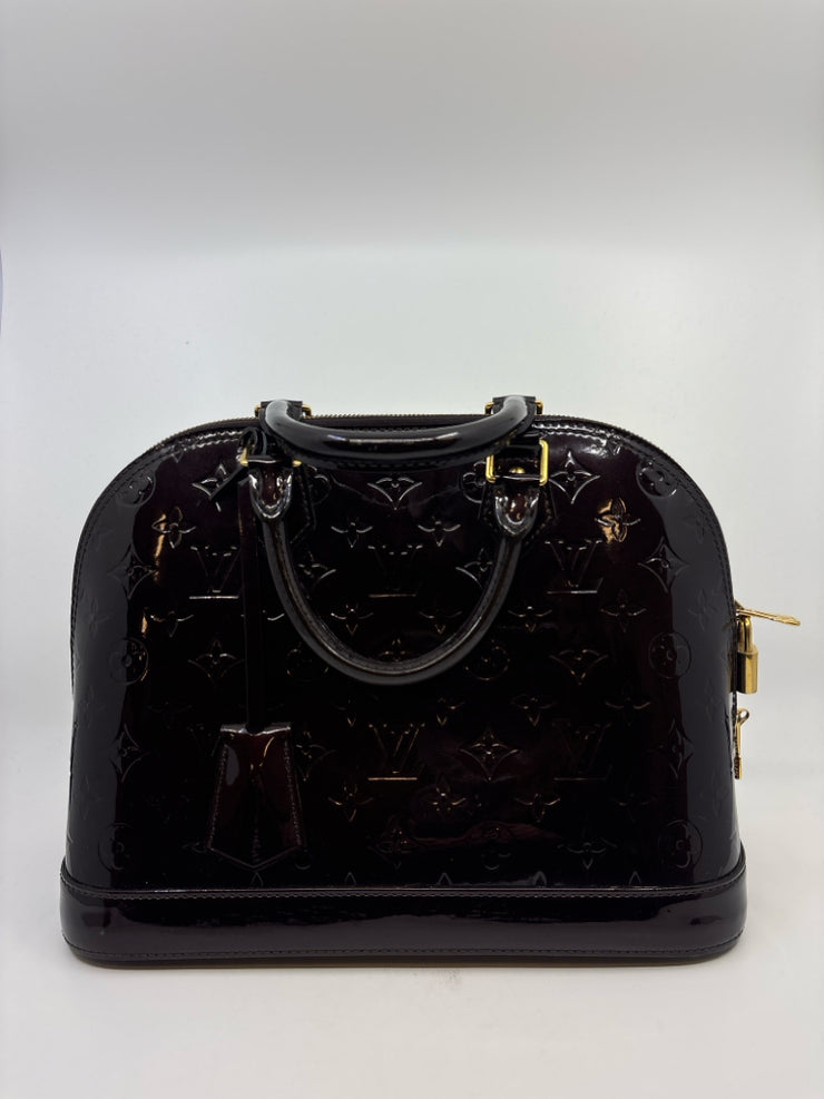 Louis Vuitton Handbags (Pre-owned)