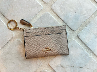 Coach Wallets (Pre-owned)