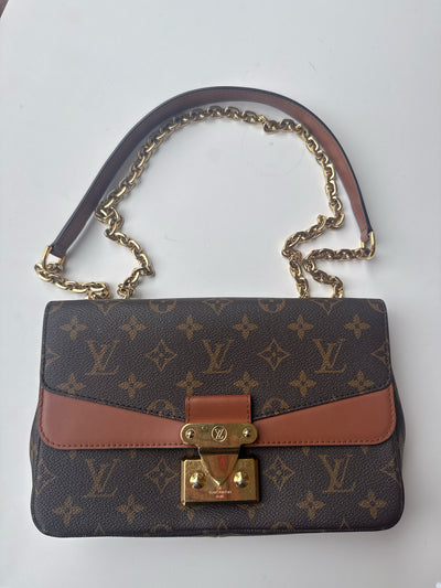Louis Vuitton Handbags (Pre-owned)
