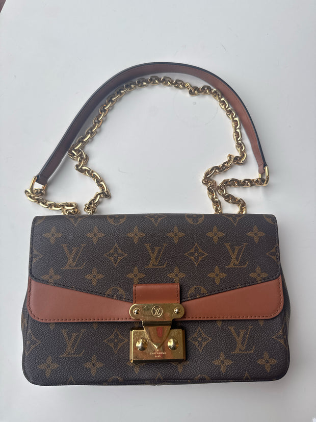 Louis Vuitton Handbags (Pre-owned)