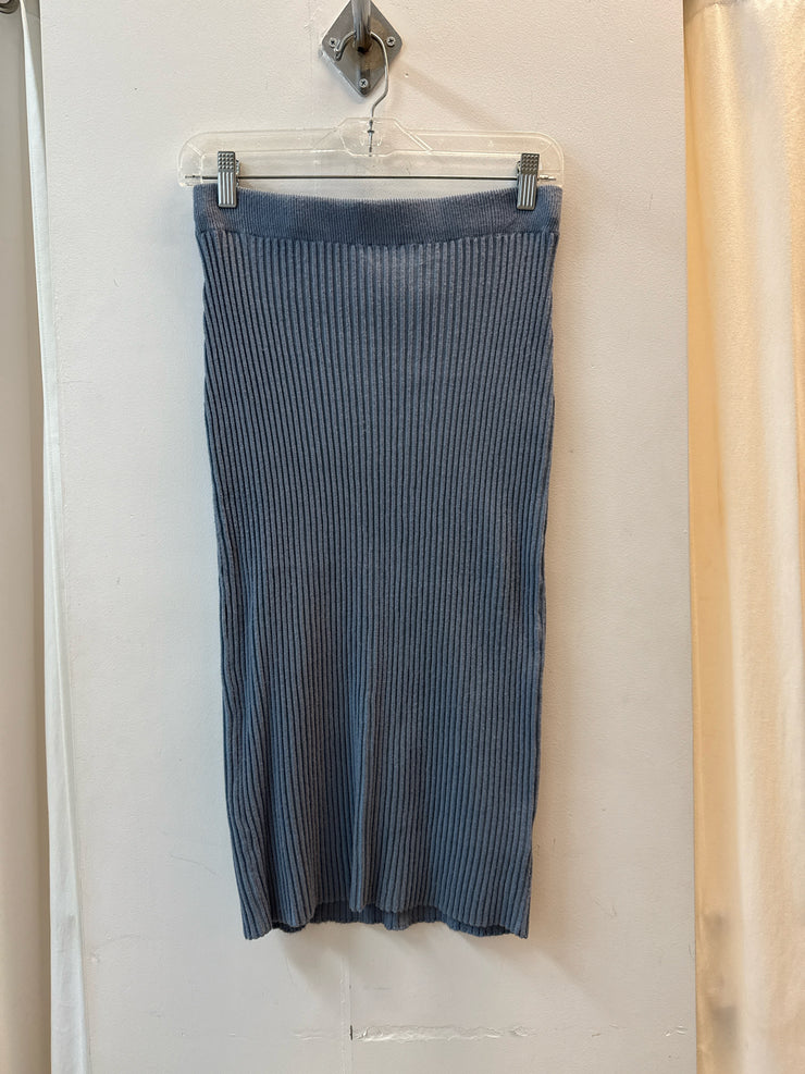 Simple Suits (Pre-owned)