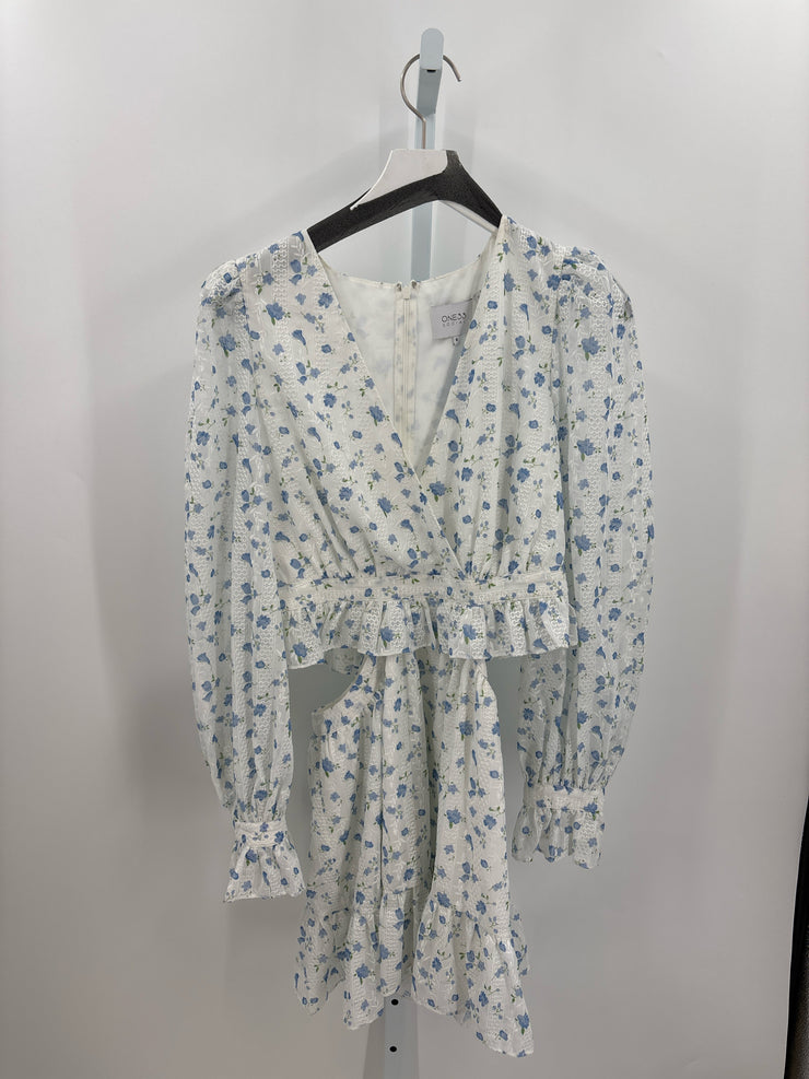 One 33 Size 6 Dresses (Pre-owned)