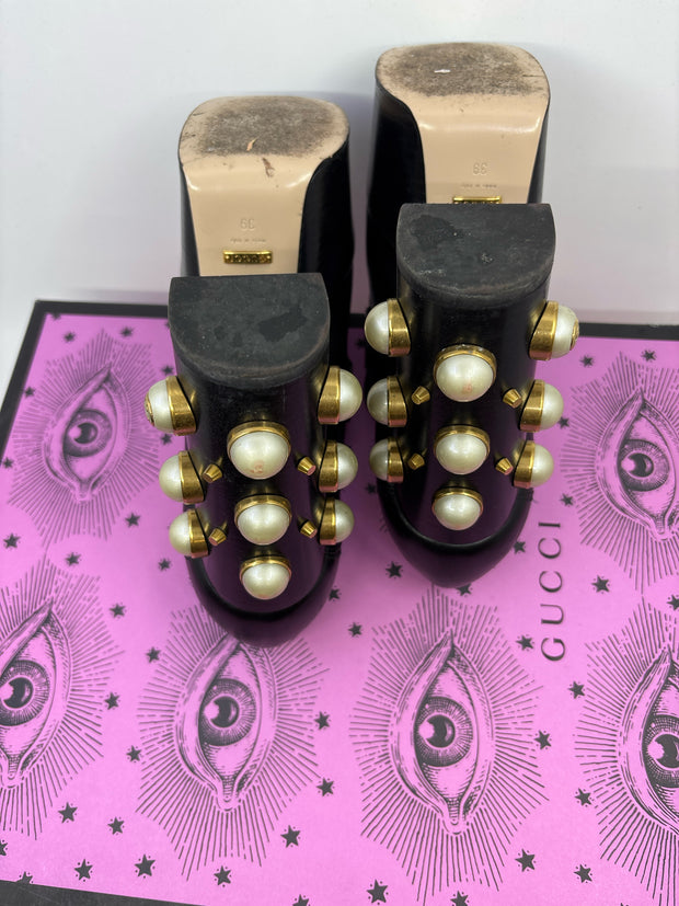 Gucci Size 39 Shoes (Pre-owned)