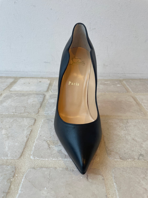 Christian Louboutin Size 38 Shoes (Pre-owned)