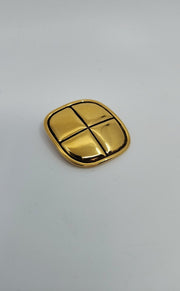 Chanel Brooches (Pre-owned)