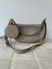 Louis Vuitton Handbags (Pre-owned)