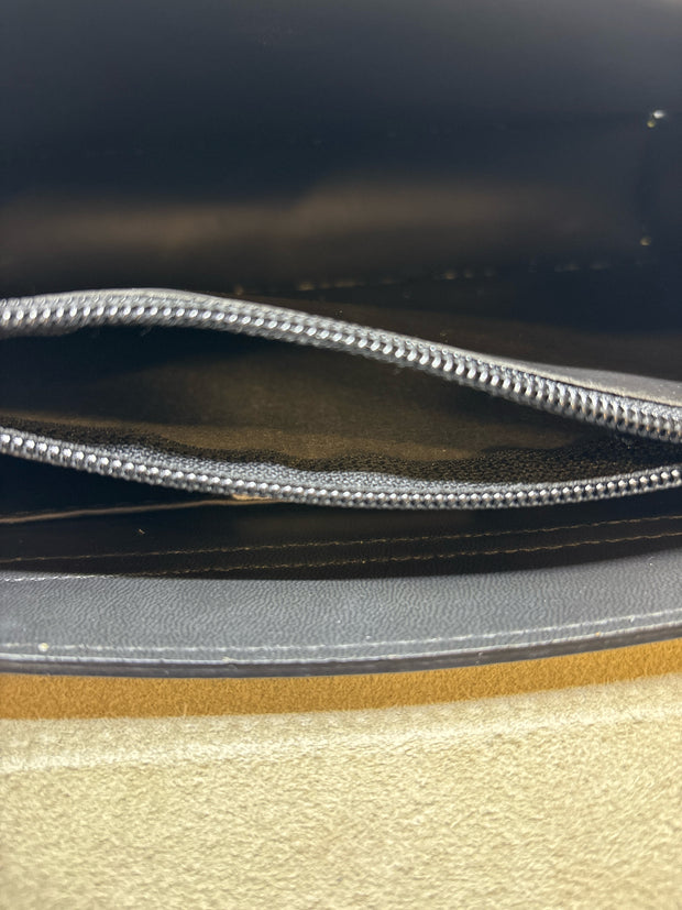 Handbags (Pre-owned)