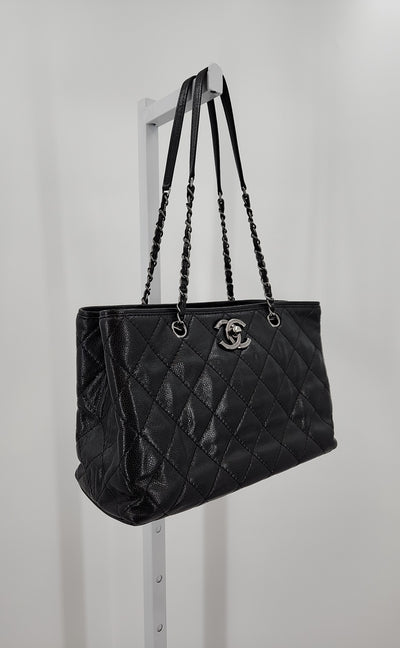 Chanel Handbags (Pre-owned)