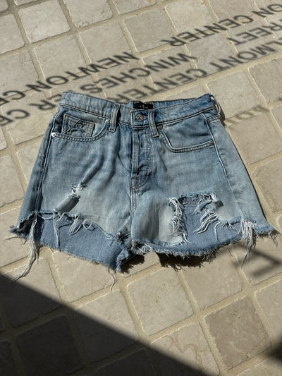 7 For All Mankind Size 24 Shorts (Pre-owned)