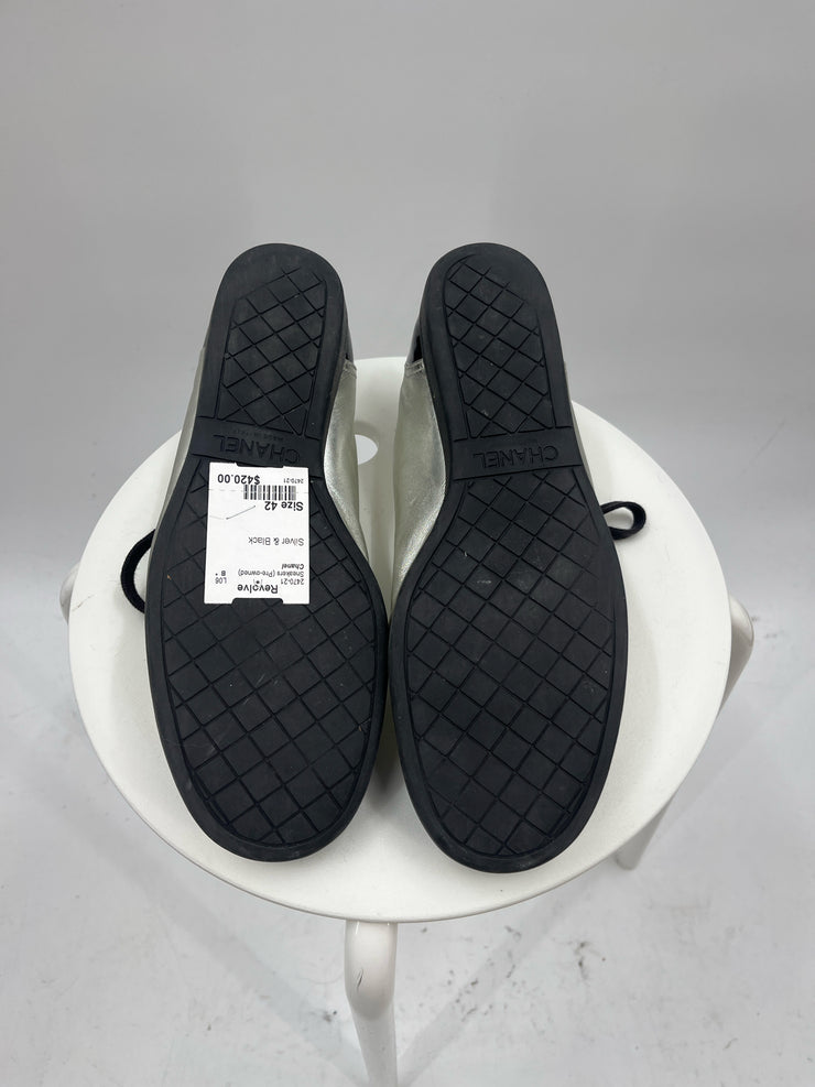 Chanel Size 42 Sneakers (Pre-owned)