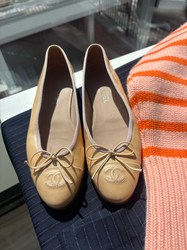 Chanel Size 39 Shoes (Pre-owned)