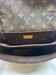 Louis Vuitton Handbags (Pre-owned)