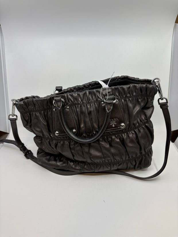 Prada Handbags (Pre-owned)