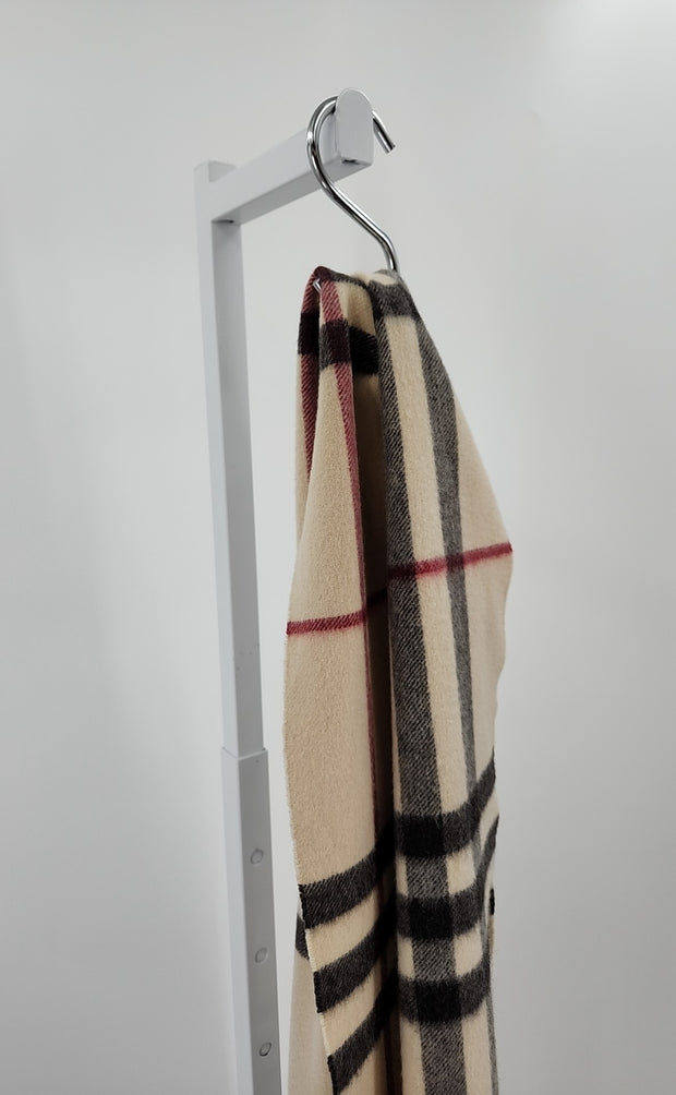 Burberry Scarves (Pre-owned)