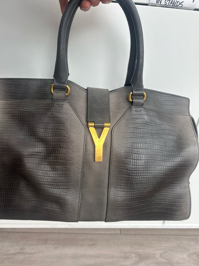 Saint Laurent Handbags (Pre-owned)