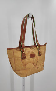 Alviero Martini Handbags (Pre-owned)