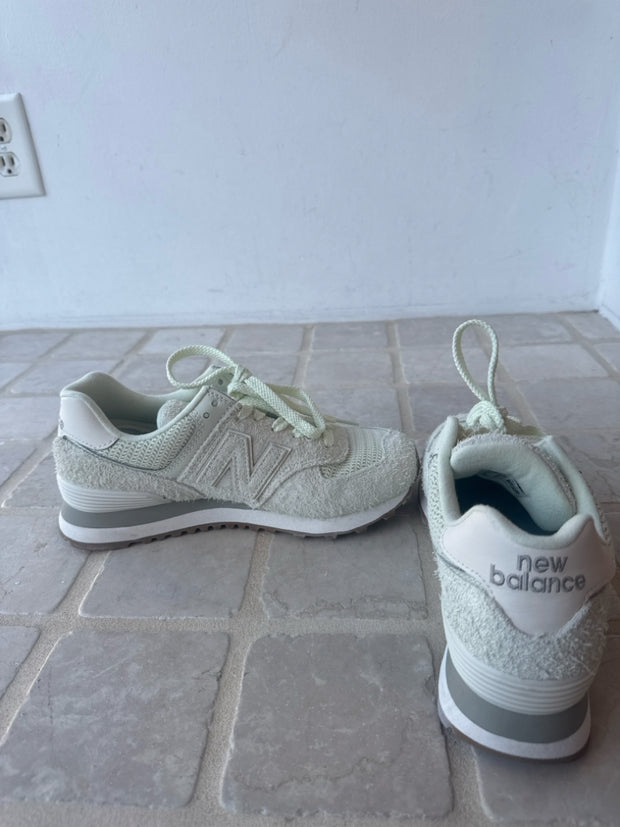 New Balance Size 6.5 Shoes (Pre-owned)